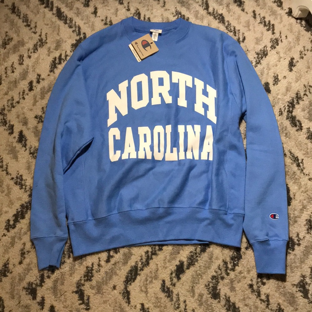 💙 North Carolina Blue Champion Crew Neck 💙
